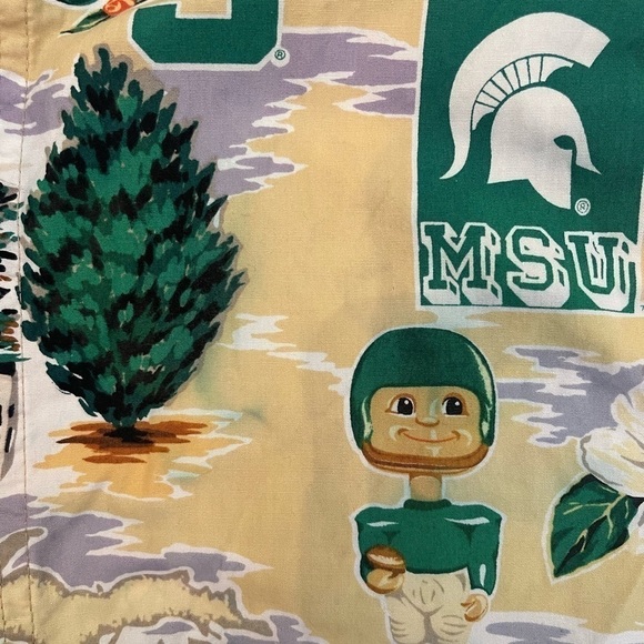 Reyn Spooner Michigan State Size XXL - Picture 5 of 5
